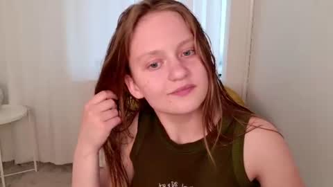 Gina online show from July 22, 3:14 pm