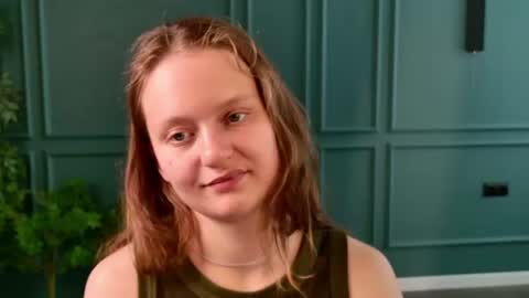 Gina online show from July 23, 4:15 pm
