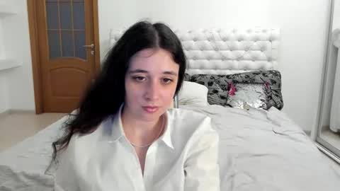 Kate online show from October 31, 12:27 pm