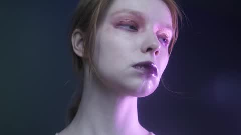        im expecting 350 thumbs up on my altar   online show from March 10, 10:13 pm