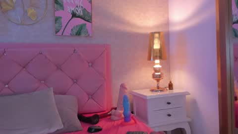 Ginger online show from March 5, 10:54 pm