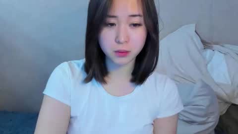 Ginny online show from April 21, 1:53 am