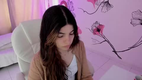 Kendall online show from April 17, 1:57 pm