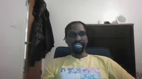 gino_crazy87 online show from January 21, 1:08 am
