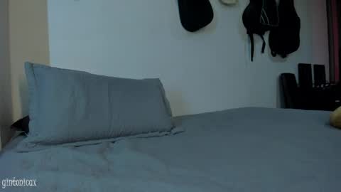 Ginevra online show from April 23, 1:57 am