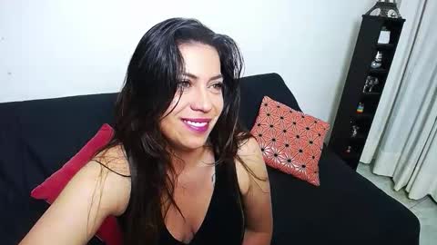 Giorgia online show from December 2, 6:10 am