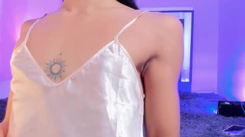 gio_gray online show from September 23, 3:33 am