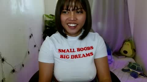 YOUR GIRL AXIE online show from March 9, 10:52 pm