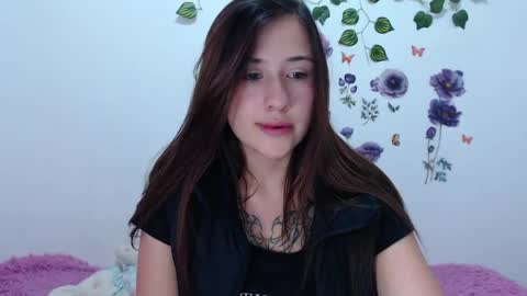 Isabella online show from May 2, 10:37 pm