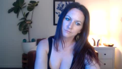 Girlnexxxdoor online show from April 2, 1:46 am