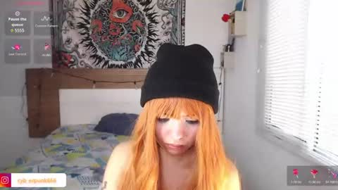 Ann online show from June 22, 3:41 pm