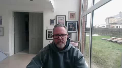 girlsandbikes online show from February 2, 11:39 am