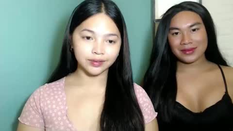 Rhaine online show from September 14, 5:58 pm