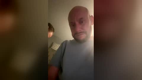 girthman807 online show from April 24, 6:37 am