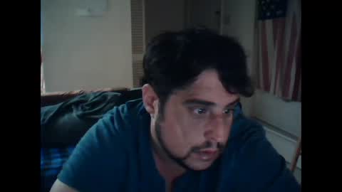 Snapshot of gitmehard008 chatting on December 2, 7:19 am gitmehard008 online show from December 2, 7:19 am