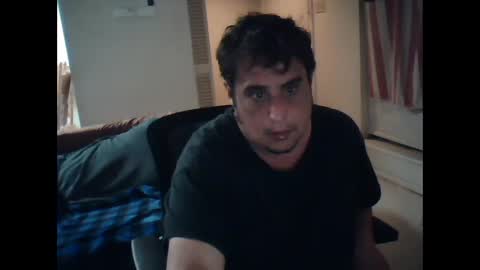 Snapshot of gitmehard008 chatting on February 5, 5:41 am gitmehard008 online show from February 5, 5:41 am