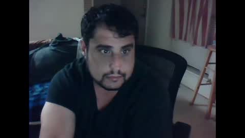 Snapshot of gitmehard008 chatting on December 29, 5:42 am gitmehard008 online show from December 29, 5:42 am