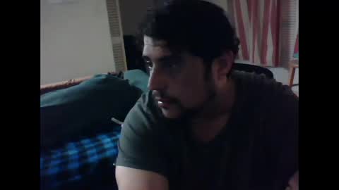 Snapshot of gitmehard008 chatting on December 24, 11:28 am gitmehard008 online show from December 24, 11:28 am