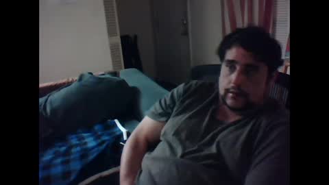 Snapshot of gitmehard008 chatting on December 26, 3:38 am gitmehard008 online show from December 26, 3:38 am