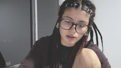 Giulietta online show from April 13, 4:39 am