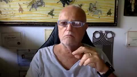 giutomma930394 online show from May 30, 9:40 am