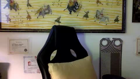 giutomma930394 online show from February 24, 3:26 pm