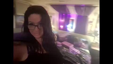 Wetty betty online show from April 29, 9:47 am