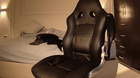 giyu online show from December 13, 7:53 pm