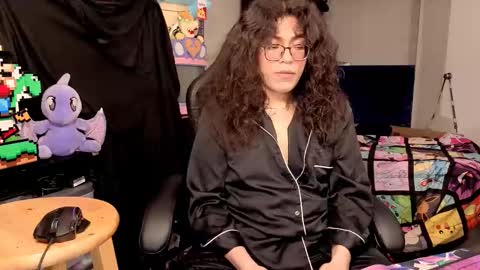 glaceon9 online show from December 18, 2:07 am