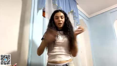 Elly online show from July 23, 7:17 am