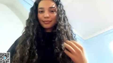 Elly online show from July 26, 7:39 am