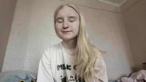 Laura online show from April 14, 7:11 am