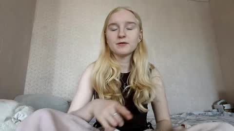 Laura online show from April 17, 6:05 am