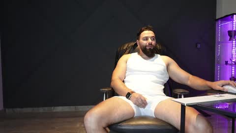 Matthew .. for short call me Matt online show from April 21, 6:59 pm