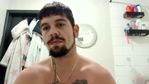 glitch117485 online show from November 9, 11:18 pm