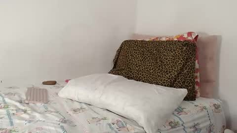 suzy online show from April 8, 4:48 am