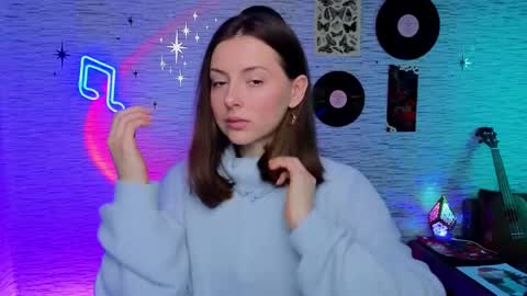 Snapshot of glo_lo chatting on February 12, 9:42 am Bye everybody Ill be online Monday December 2nd Saturday and Sunday off online show from February 12, 9:42 am