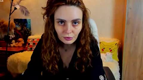 Gloria Wood online show from March 8, 8:13 pm