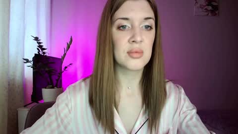 gloriashine online show from March 31, 8:04 am