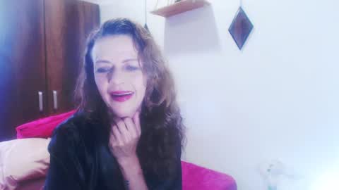 Snapshot of gloriawhitte7 chatting on December 30, 5:44 pm gloriawhitte7 online show from December 30, 5:44 pm
