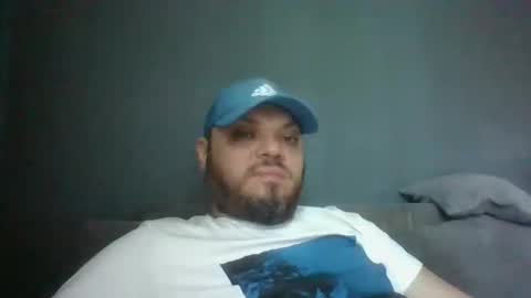 Your boy online show from April 8, 7:11 am