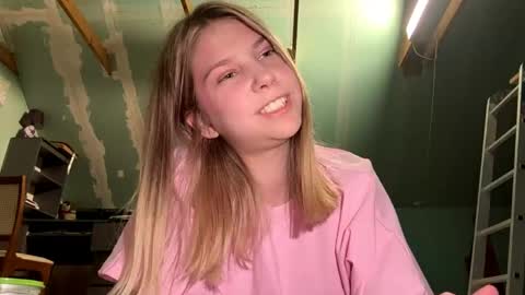 Liza online show from April 15, 5:49 pm