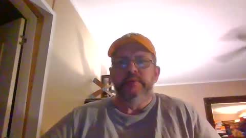 IDKIDCIDGAF online show from October 11, 12:15 am