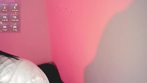 M A R T I N A  online show from October 28, 9:05 pm