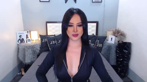 Nicole online show from January 11, 3:23 am