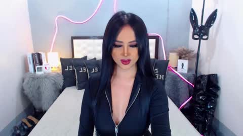 Nicole online show from January 31, 1:54 am