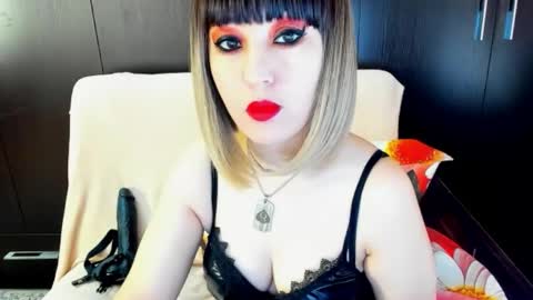 goddessemily_ online show from February 9, 4:27 am