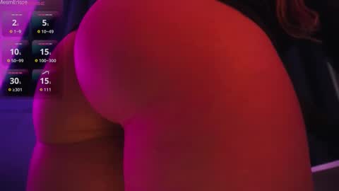 Snapshot of goddesseriss chatting on October 22, 5:32 am MesmErisse online show from October 22, 5:32 am