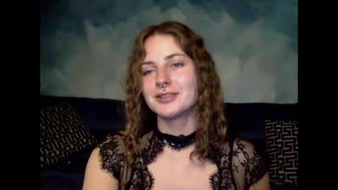 goddessmiamuse online show from May 21, 8:37 pm