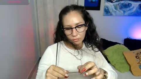  Naih Reyes online show from March 22, 8:29 am